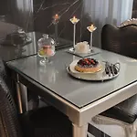 בית הארחה The Unique Brera מילאנו