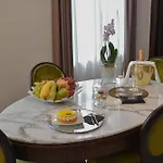 The Unique Brera 4*