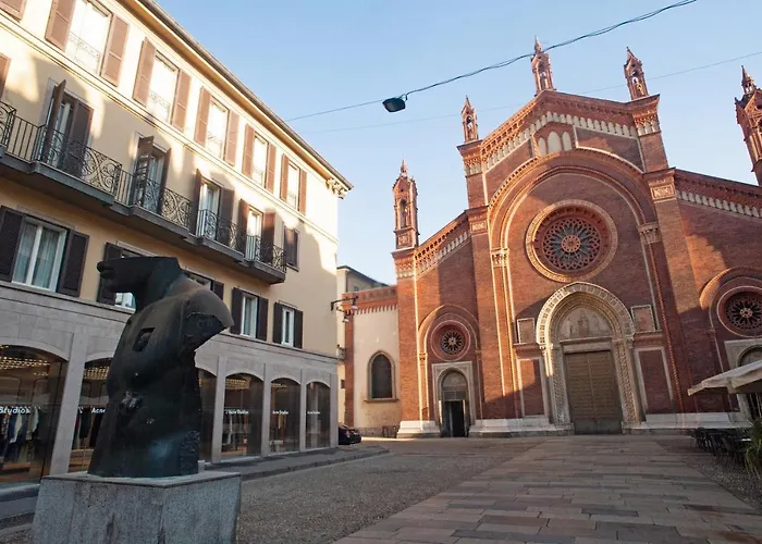 Gasthuis The Unique Brera 4*